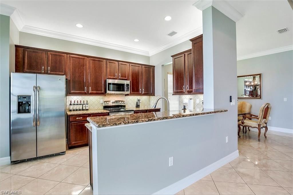 3745 Pleasant Springs Dr, Naples, FL 34119 Photo