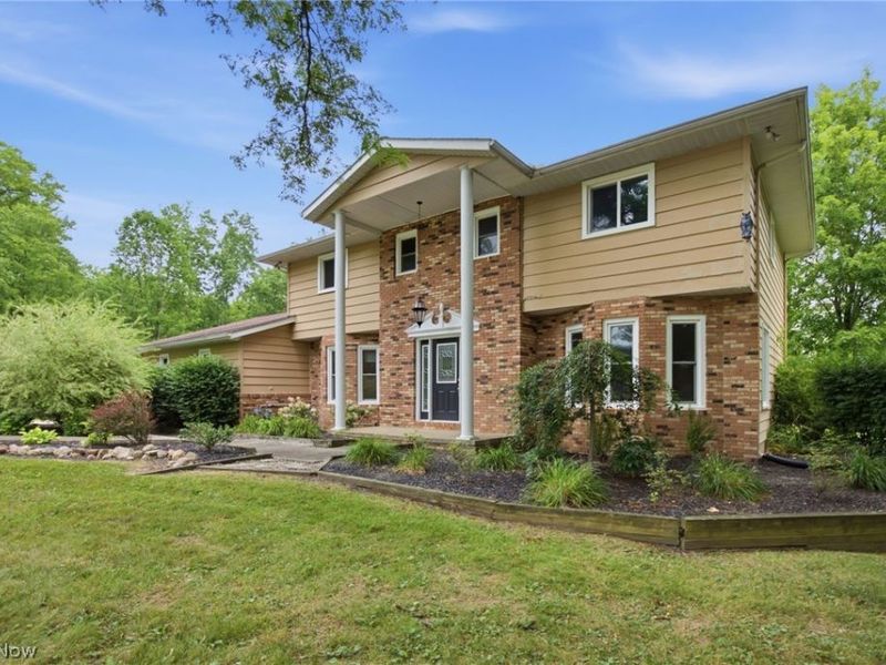 11425 Peach Tree Drive , Chesterland, OH 44026 Photo 2