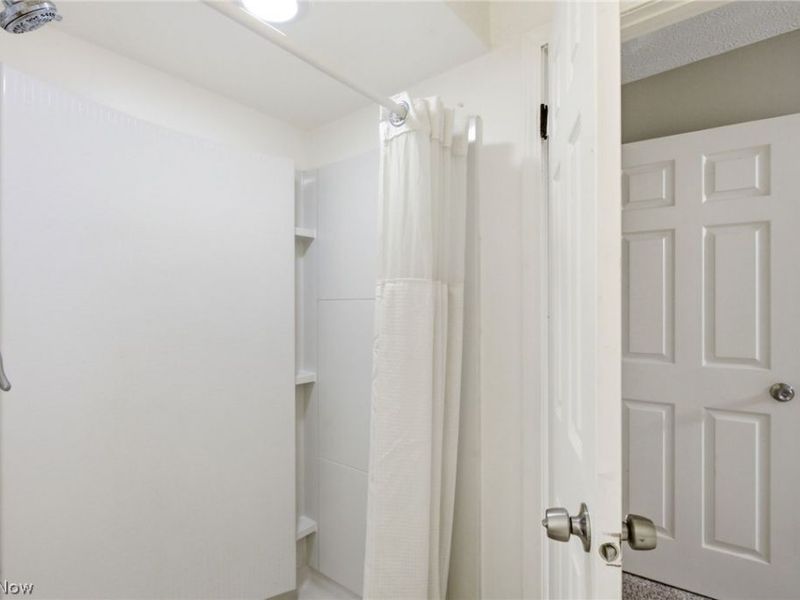 11425 Peach Tree Drive , Chesterland, OH 44026 Photo 33
