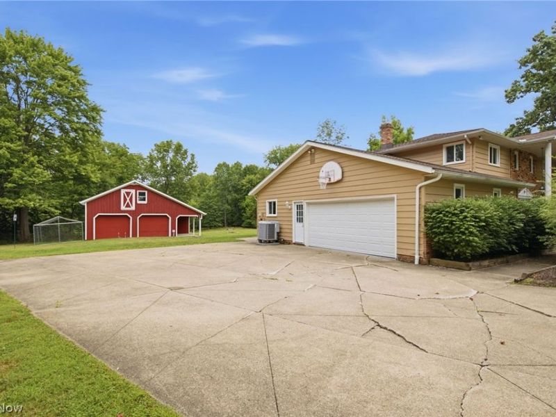 11425 Peach Tree Drive , Chesterland, OH 44026 Photo 4