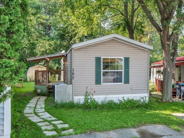 107 First Street, Colchester, VT 05446
