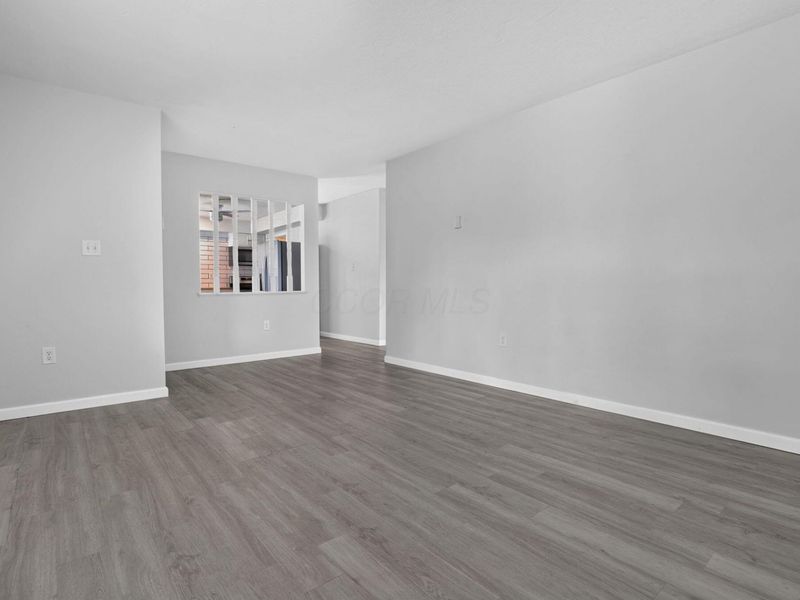 5401 Adderley Avenue , Columbus, OH 43232 Photo 12