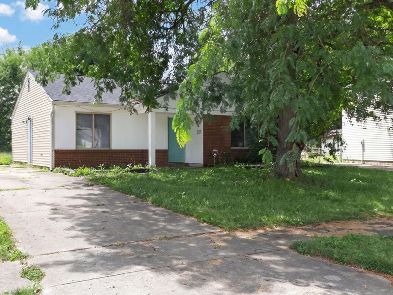 5401 Adderley Avenue , Columbus, OH 43232 Photo 6
