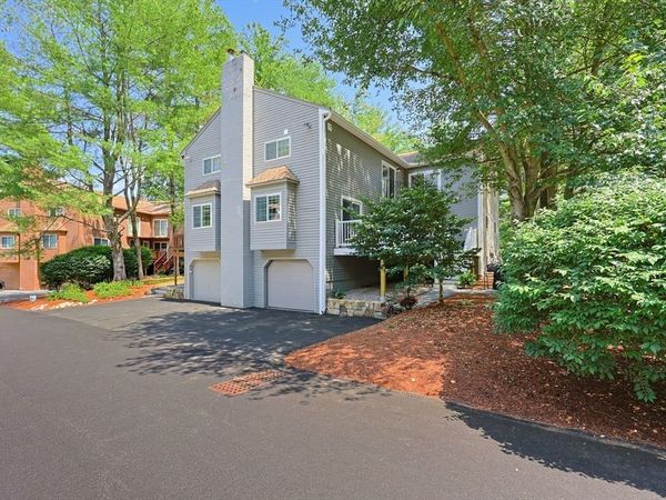 8 Voyagers Lane, Unit 8, Ashland, MA 01721