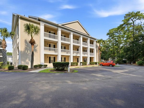 663 Woodmoor Circle, Unit 201, Murrells Inlet, SC 29576