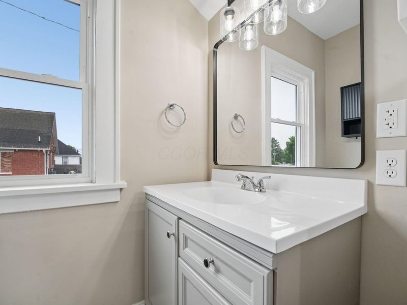 265 N High Street, Chillicothe, OH 45601 Photo 34