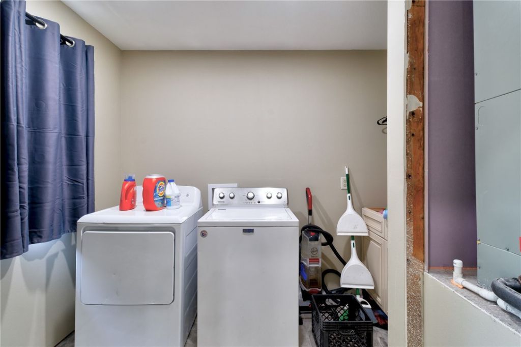 45 S Pine Street, Fellsmere, FL 32948 Photo