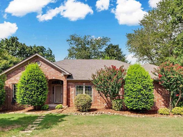 15420 Taylor Loop, Little Rock, AR 72223