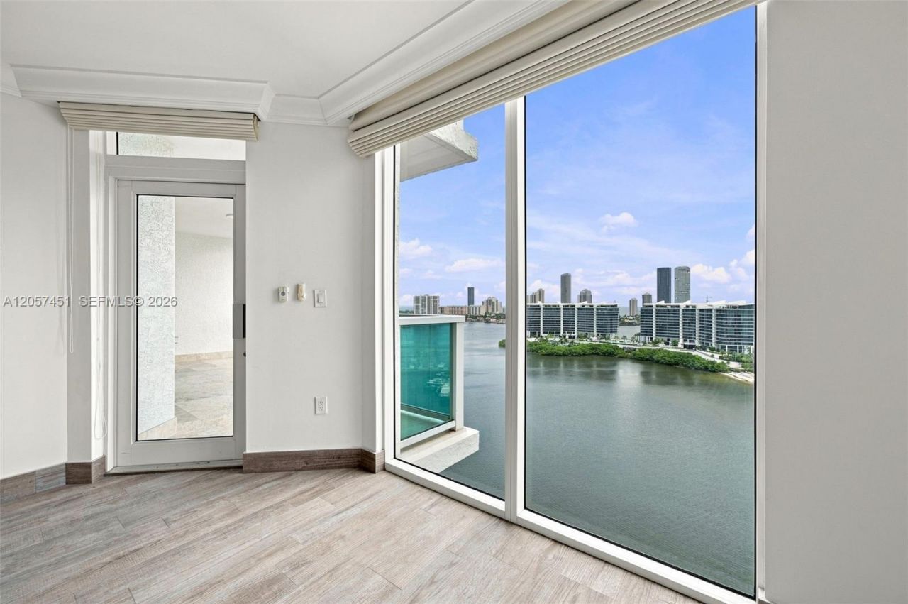 3201 NE 183rd St , Unit 2104, Aventura, FL 33160 Photo