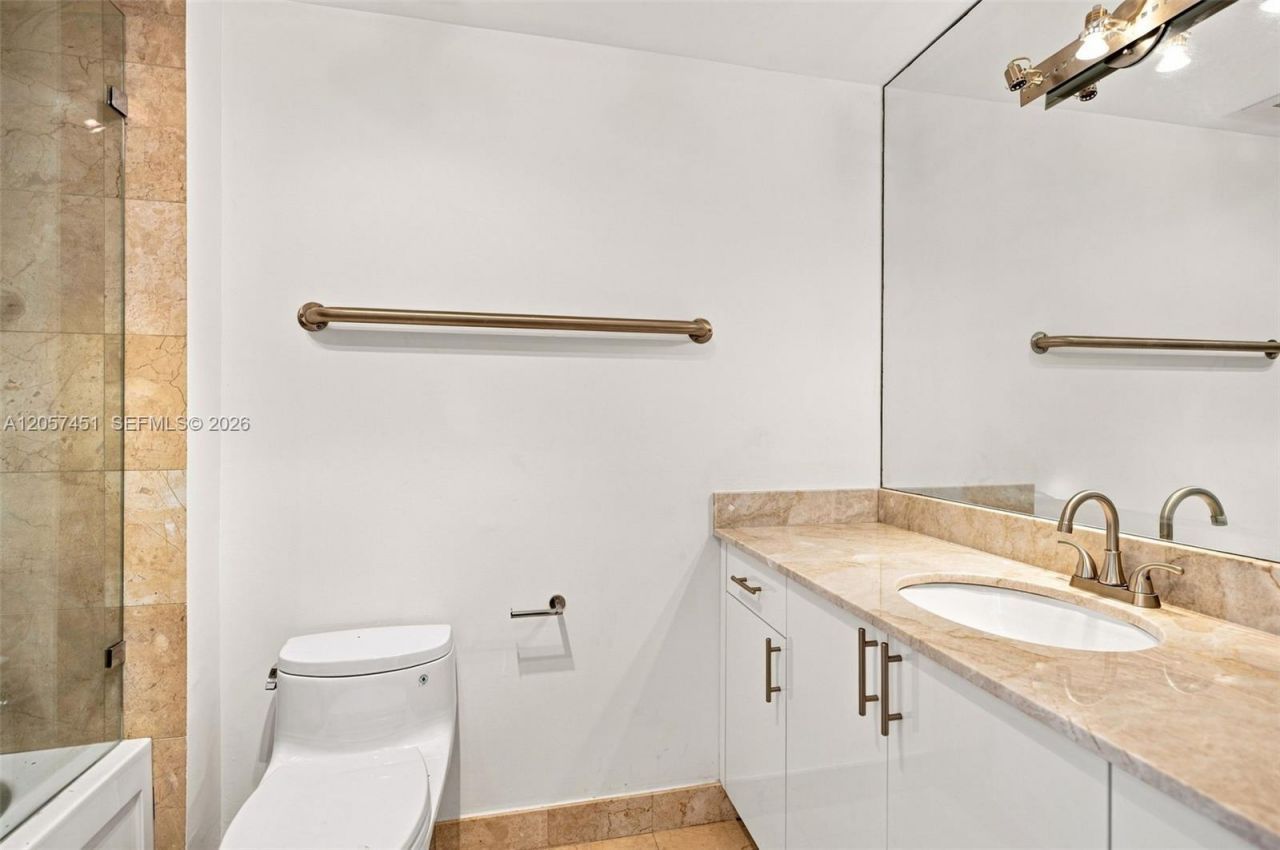 3201 NE 183rd St , Unit 2104, Aventura, FL 33160 Photo