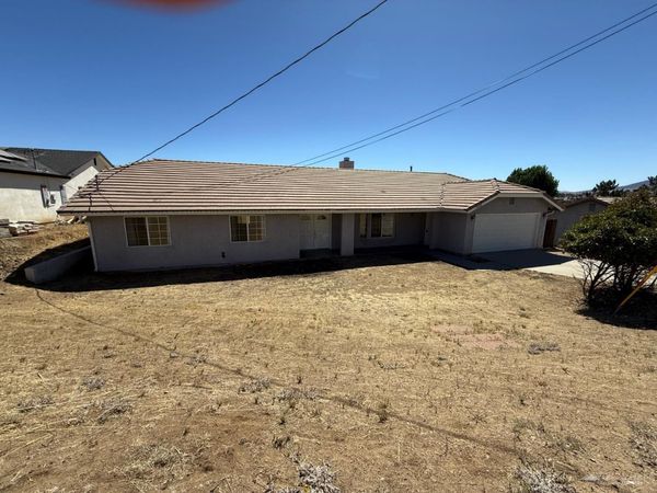 22608 Mariposa Road, Tehachapi, CA 93561