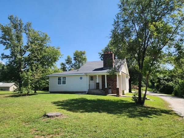 1622 &1624 W Fairview Ave Avenue , Carthage, MO 64836