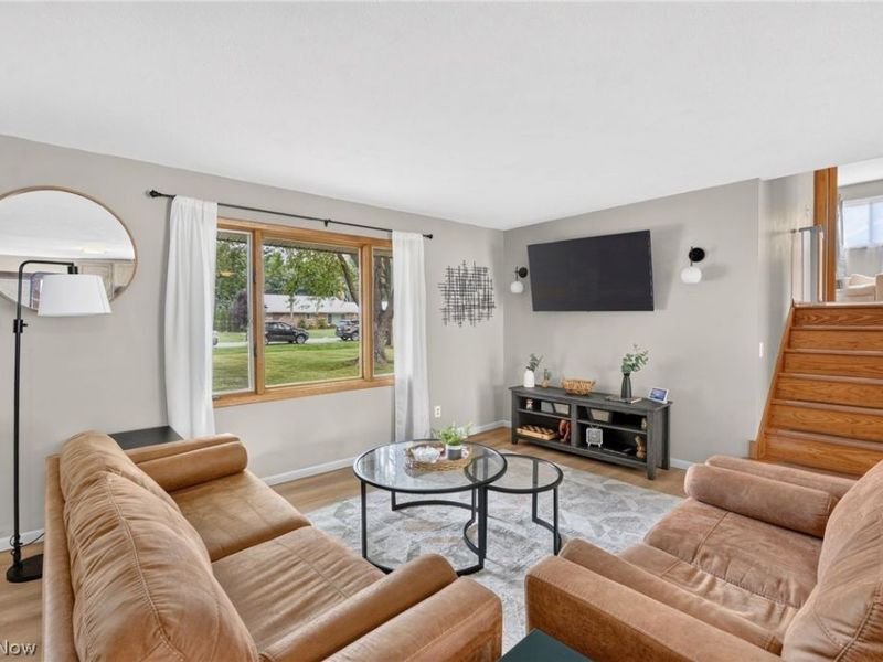 33541 Tullis Drive, Avon, OH 44011 Photo 6