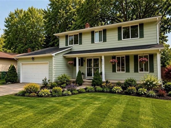 8030 Grovewood Drive , Mentor, OH 44060