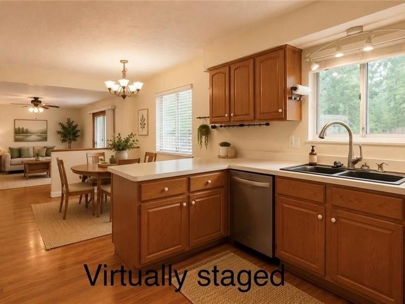 8030 Grovewood Drive, Mentor, OH 44060 Photo 5