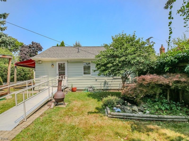 17602 Brazil Road, Cleveland, OH 44119 Photo 24