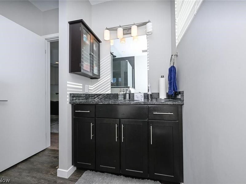 18875 Riversouth Terrace, Unit 7, Fairview Park, OH 44126 Photo 29
