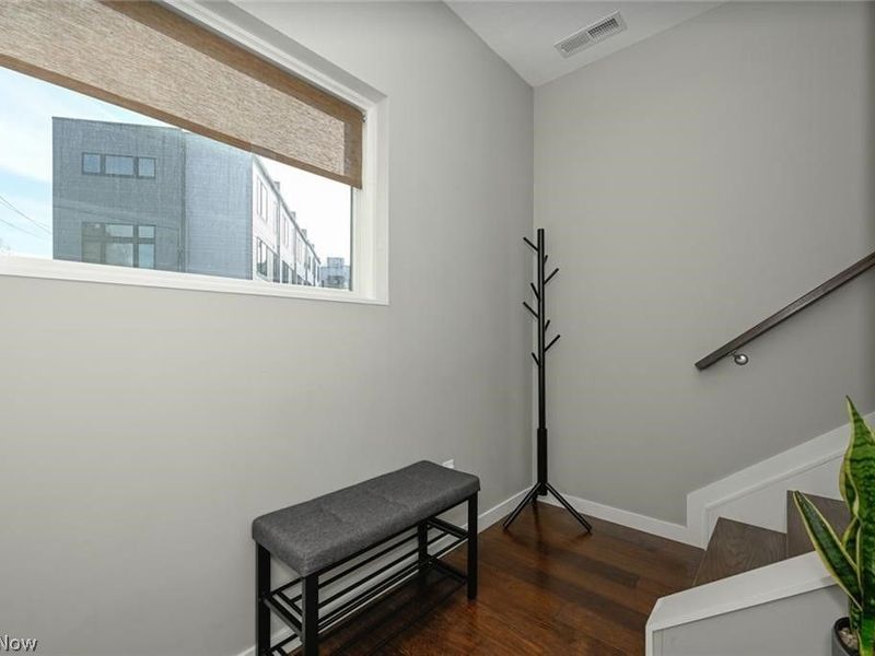 18875 Riversouth Terrace, Unit 7, Fairview Park, OH 44126 Photo 6
