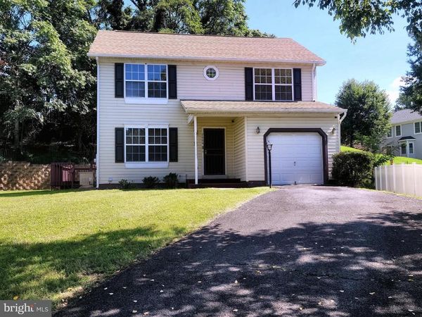 2004 CHITA COURT, TEMPLE HILLS, MD 20748