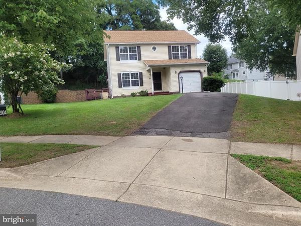 2004 CHITA COURT , TEMPLE HILLS, MD 20748