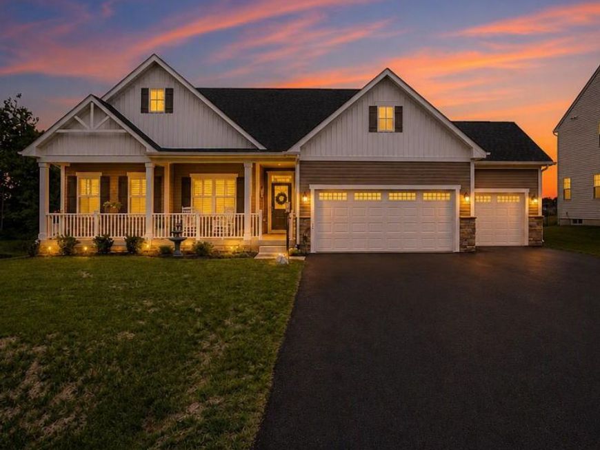 1601 Shannon Drive S, Greencastle, PA 17225 Main Photo