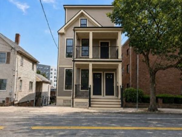 283 Chelsea St, Unit 1, Everett, MA 02149