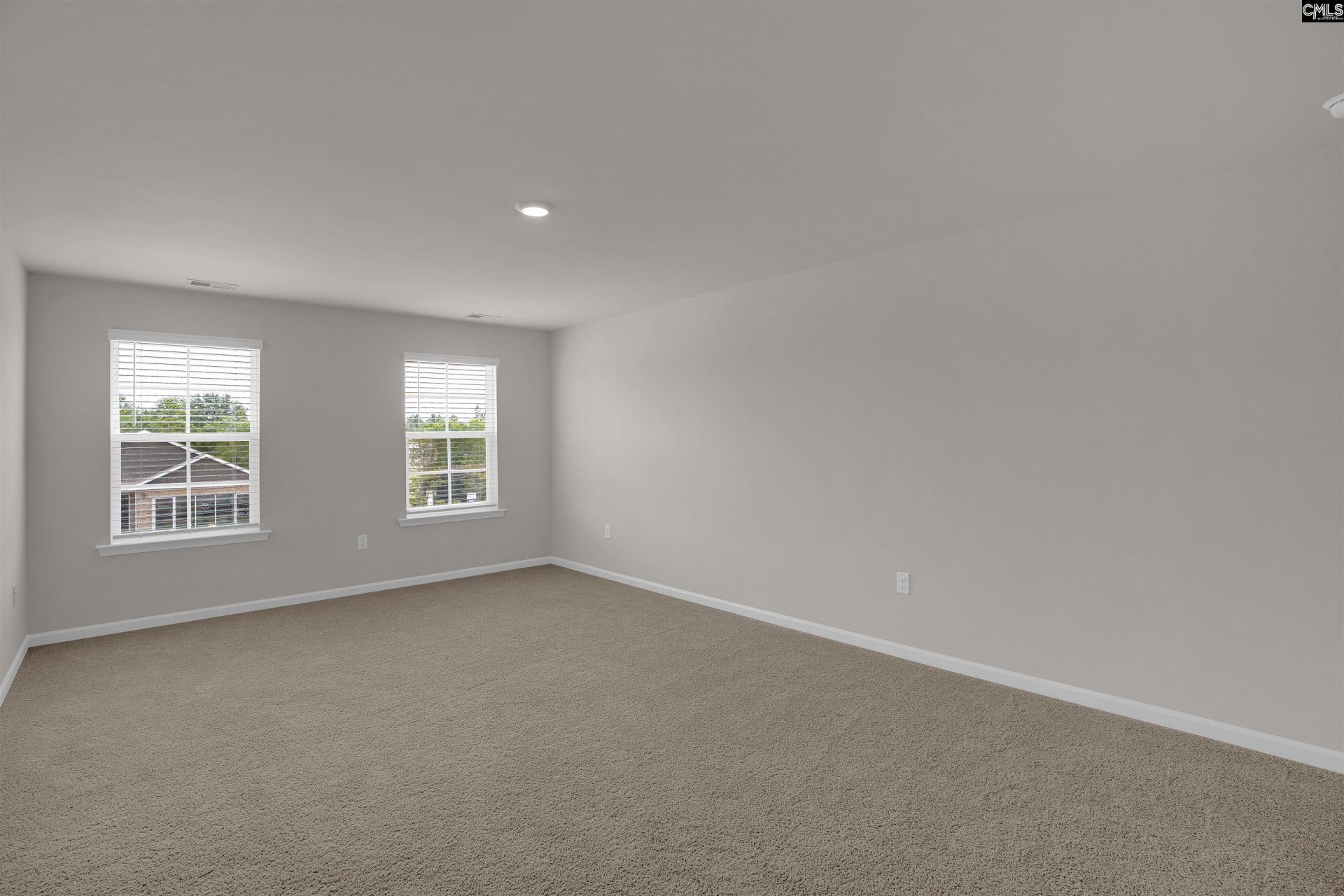 25 Horatio Lane  Photo 11