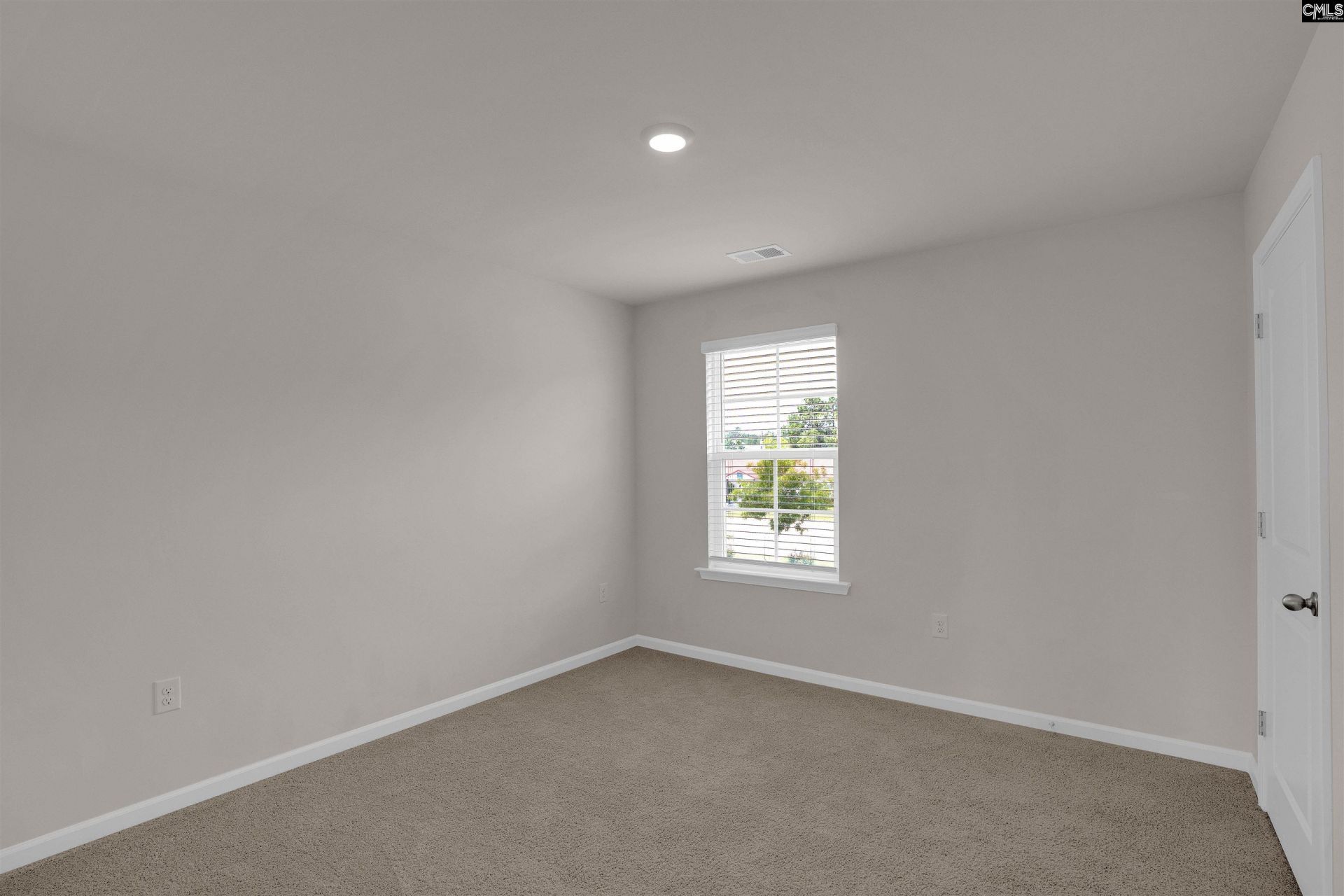 25 Horatio Lane  Photo 16