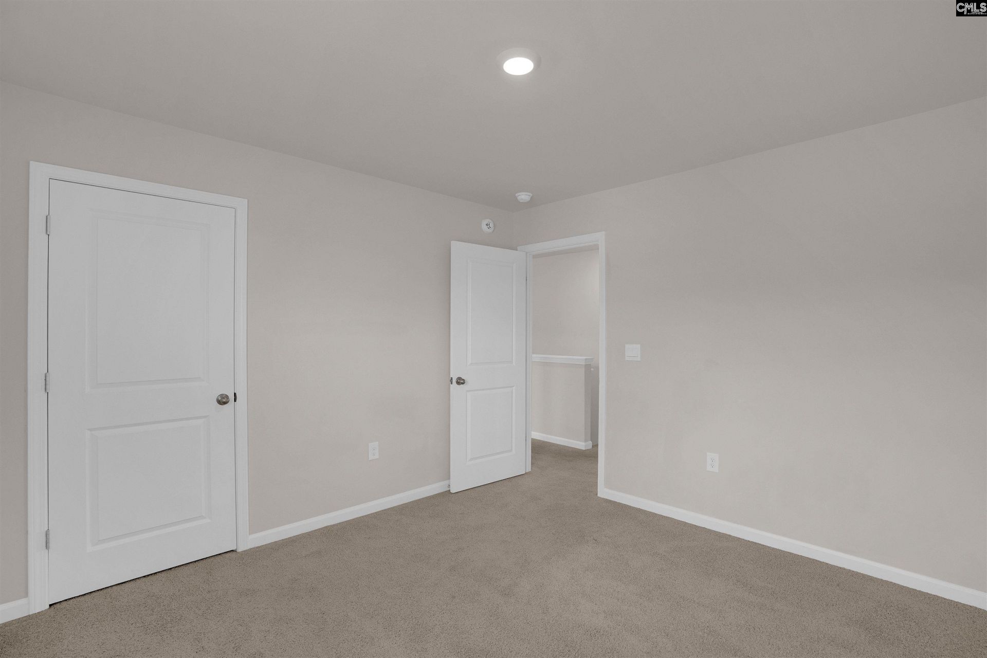 25 Horatio Lane  Photo 17