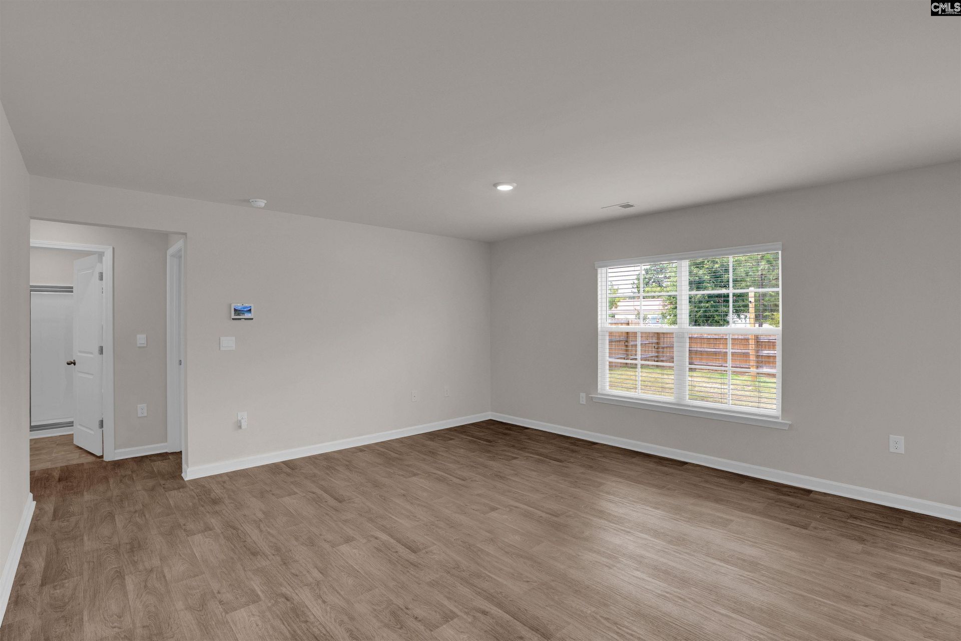 25 Horatio Lane  Photo 6