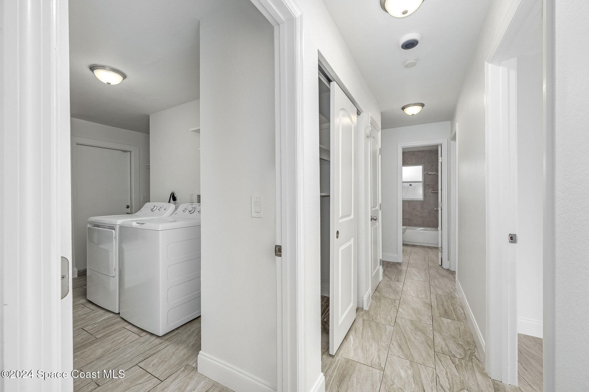 1730 E Riviera Drive , Merritt Island, FL 32952 Photo