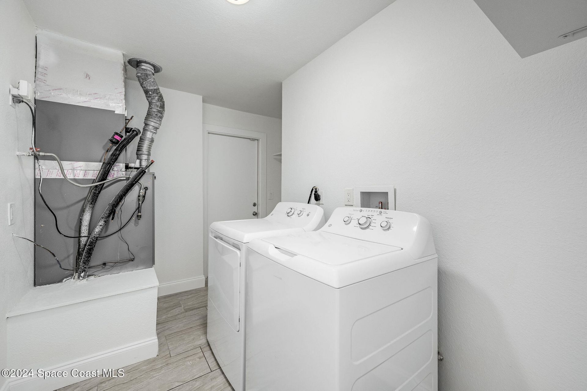1730 E Riviera Drive , Merritt Island, FL 32952 Photo