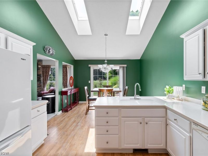 3549 Elmhurst Circle, Green, OH 44685 Photo 15