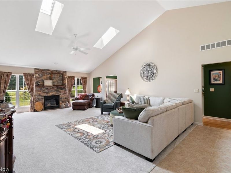 3549 Elmhurst Circle, Green, OH 44685 Photo 7