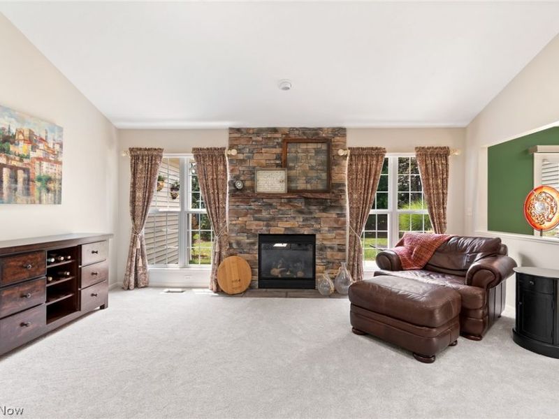 3549 Elmhurst Circle, Green, OH 44685 Photo 8