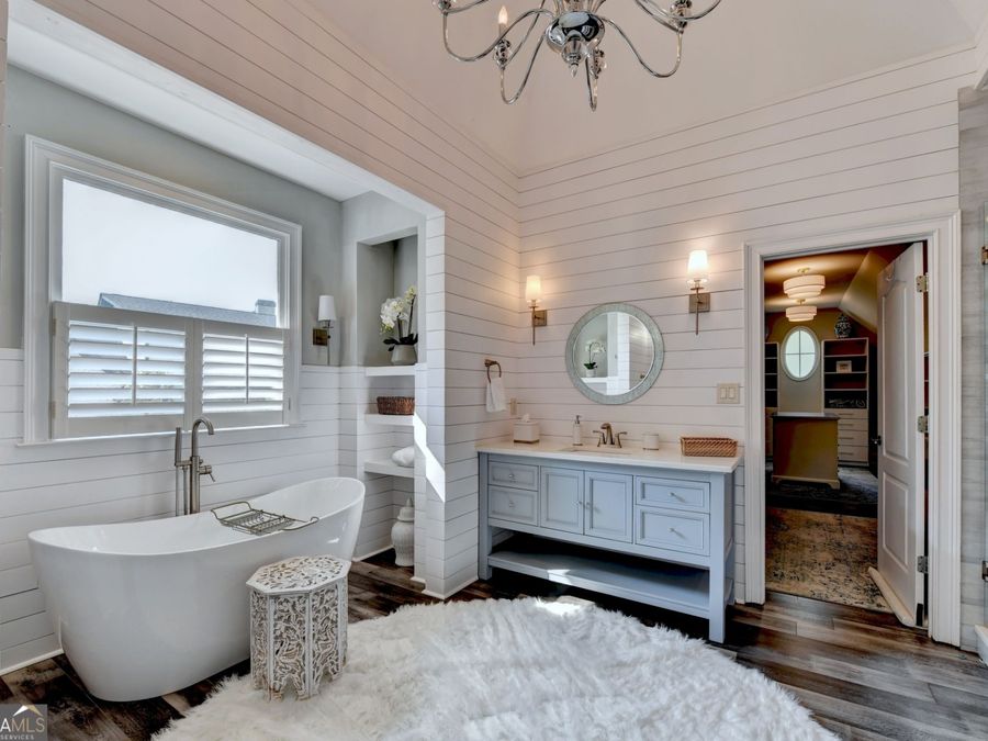 Property Image 80