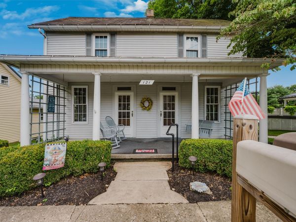 121 E Sheridan Avenue , Somerset, OH 43783