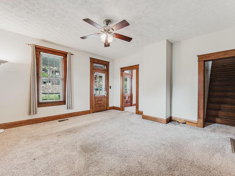 121 E Sheridan Avenue , Somerset, OH 43783 Photo 11