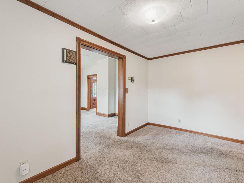 121 E Sheridan Avenue , Somerset, OH 43783 Photo 13