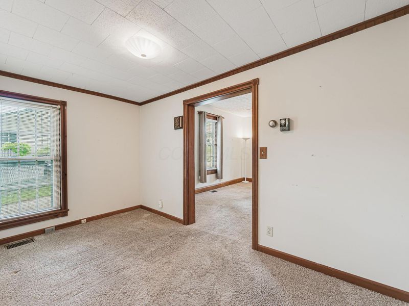 121 E Sheridan Avenue , Somerset, OH 43783 Photo 15