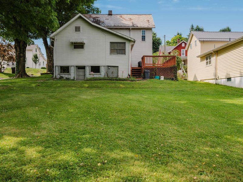 121 E Sheridan Avenue , Somerset, OH 43783 Photo 7
