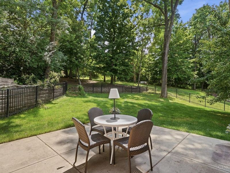 6651 Lewis Clark Trail, Sycamore Township, OH 45241 Photo 69