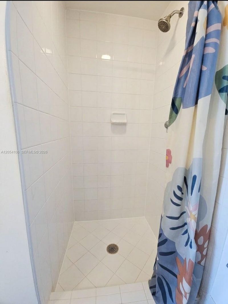 1627 SW 37th Ave, Unit 802, Miami, FL 33145 Photo