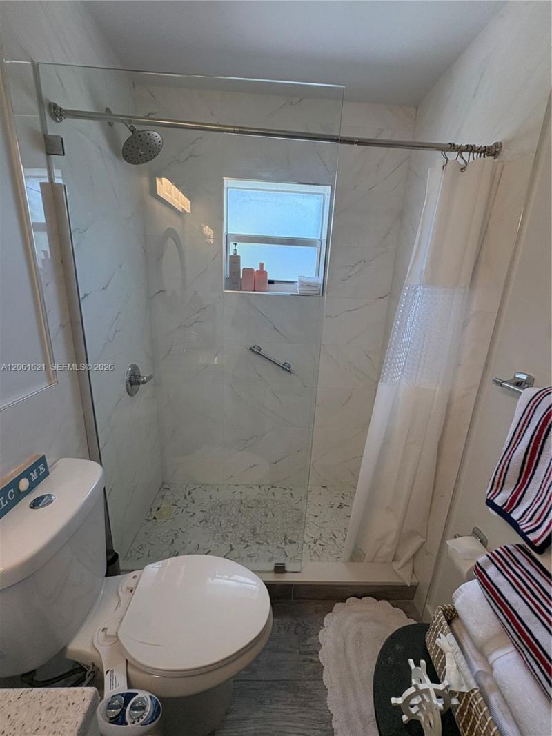 191 NW 17th Ave, Unit 3, Miami, FL 33125 Photo