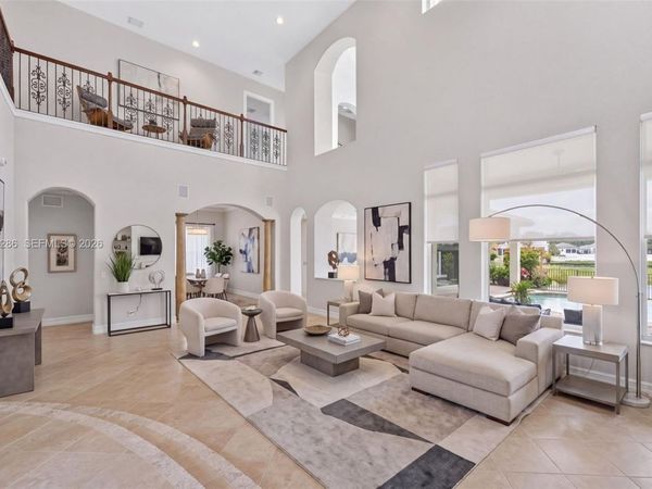 11867 NW 69th Pl, Parkland, FL 33076