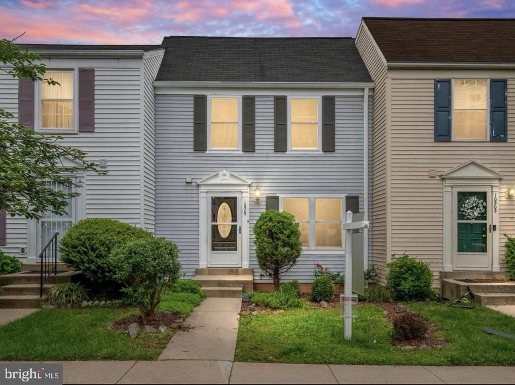 10507 POLK SQUARE COURT , GAITHERSBURG, MD 20878
