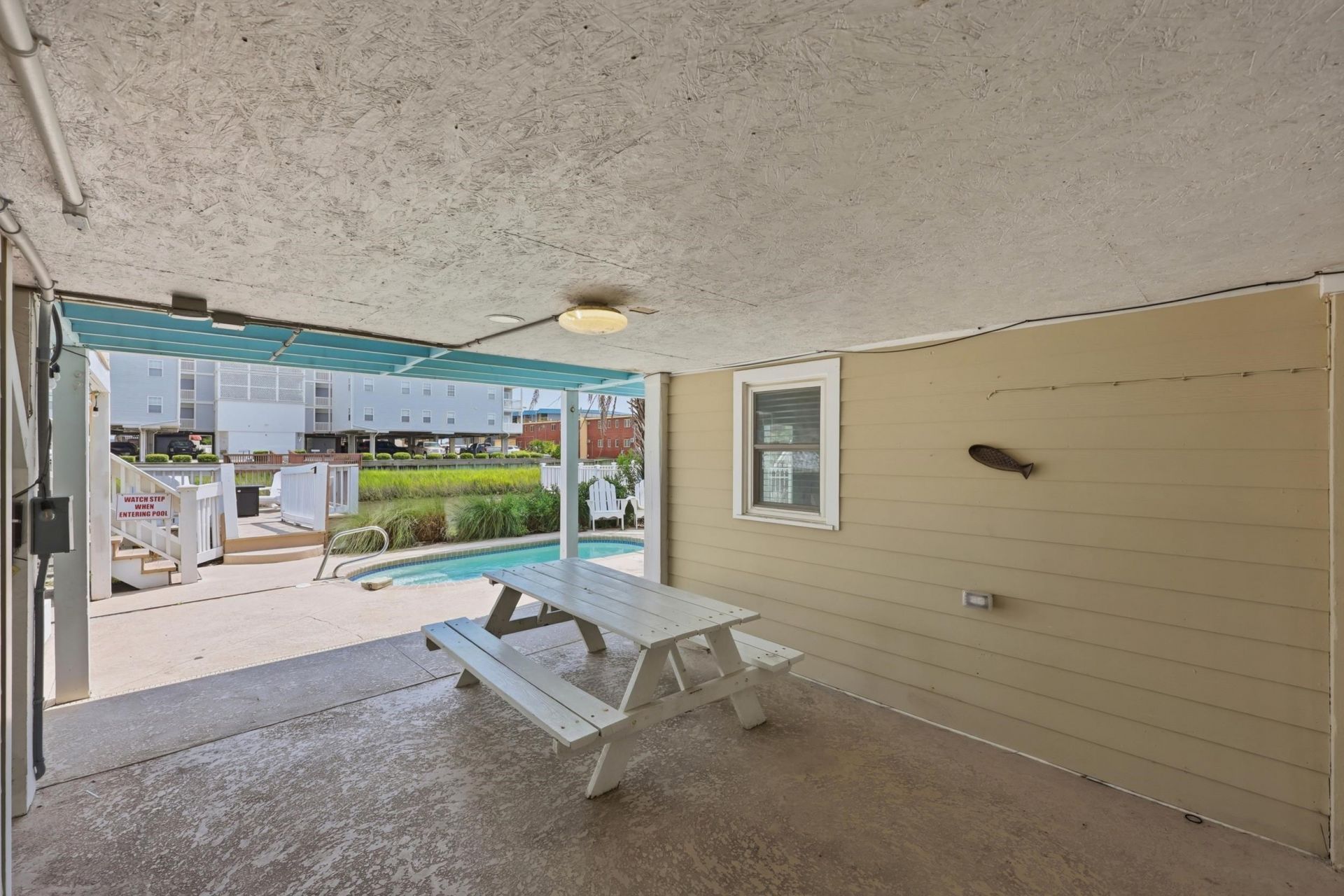 6108 Nixon St. Photo 42