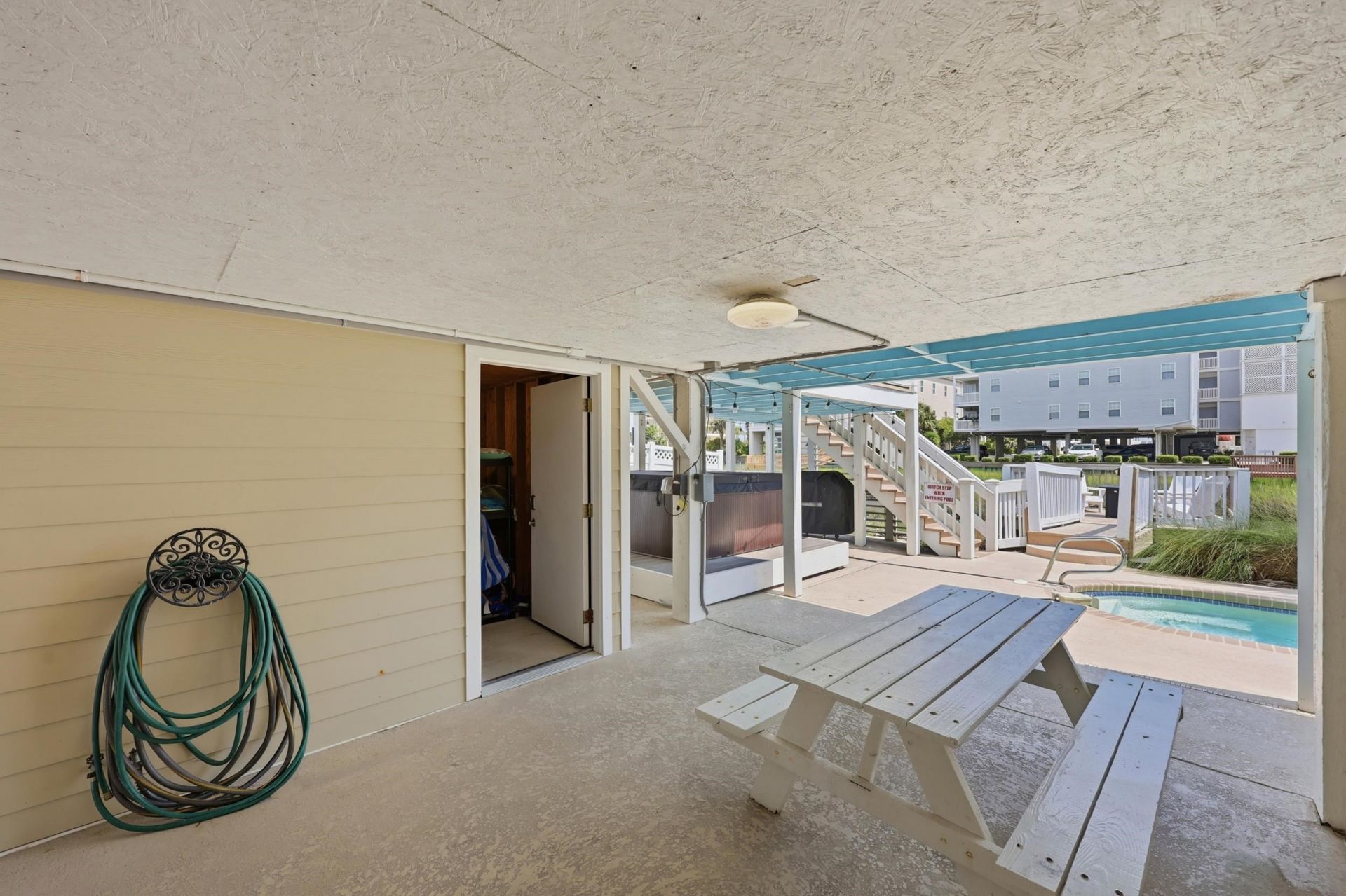 6108 Nixon St. Photo 46