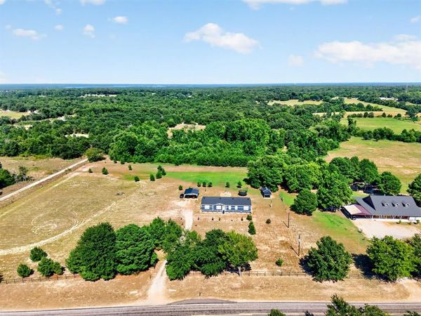 890 Fm 275 , Emory, TX 75440