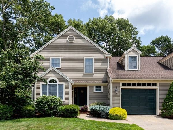 20 Bishops Park, Unit 20, Mashpee, MA 02649
